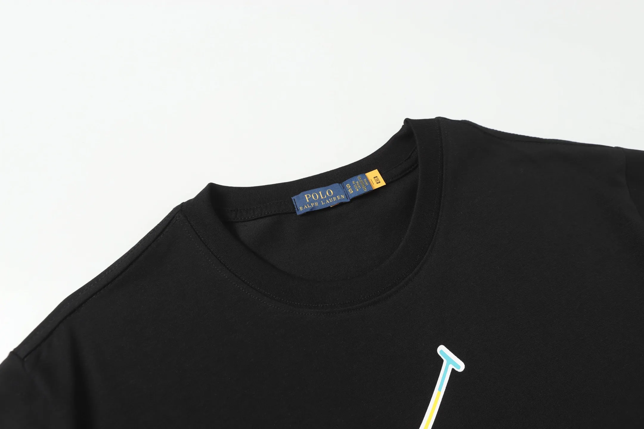 P130 Style number: A003 [Ralph Lauren classic color printed round neck basic short sleeves] ✅270g double yarn fabric, custom woven and dyed threads ✅Original sticker Scan the QR code to enter the official website ✅Large version, loose and stylish, can wear up to 200 pounds Color: black white Size: S-XL